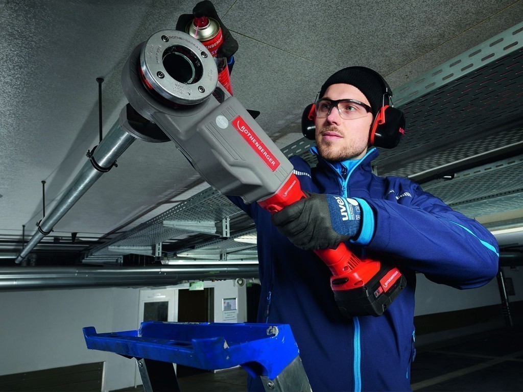 Набор SUPERTRONIC 2000 E, со струбциной, с адаптером ROFIX, с литиевым аккумулятором D 1/2 - 2".